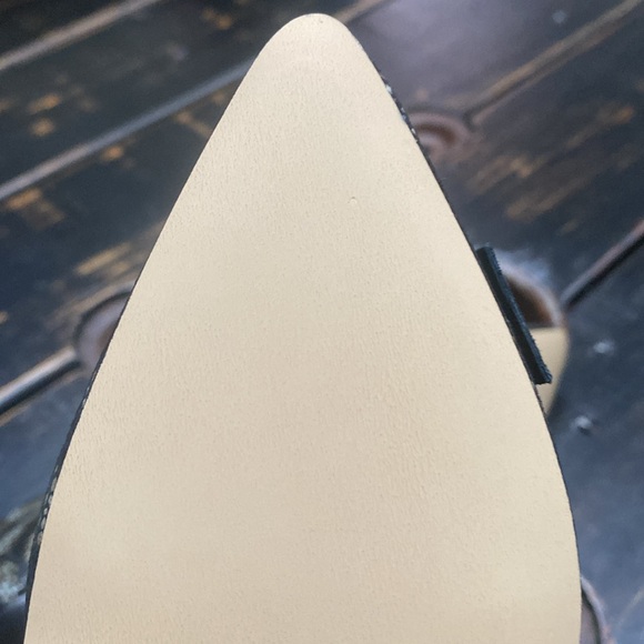 Donald j Pliner Gretel Leopard-Print Bow Pump, Black/Natural - Picture 9 of 9